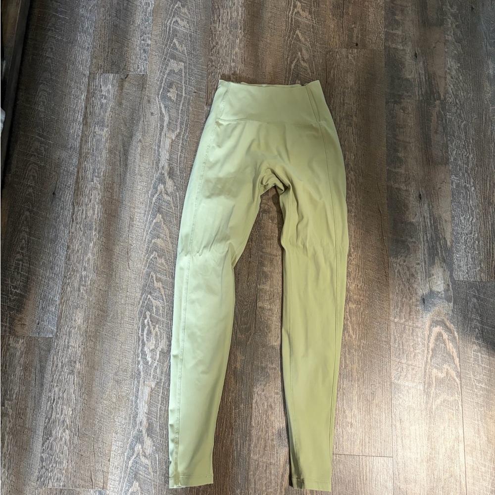 Alphalete Light Green Leggings